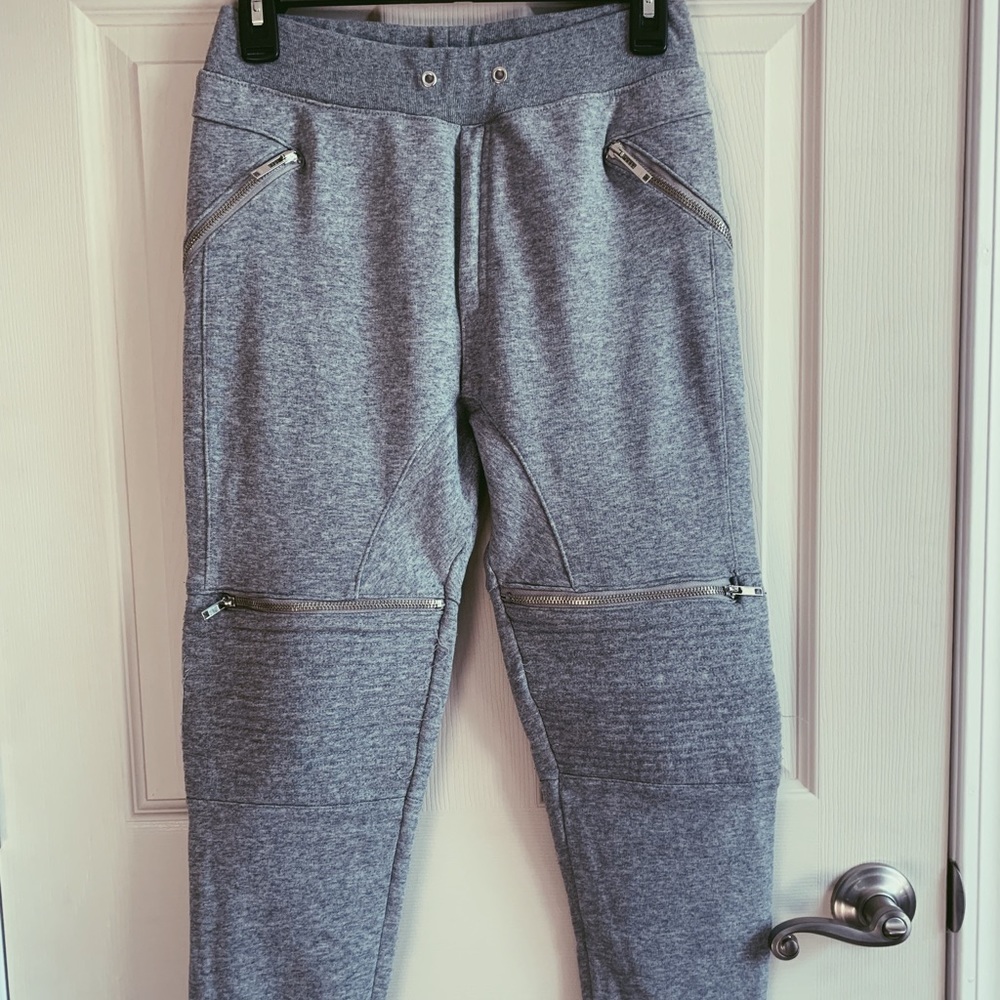 Men’s sweatpants/joggers